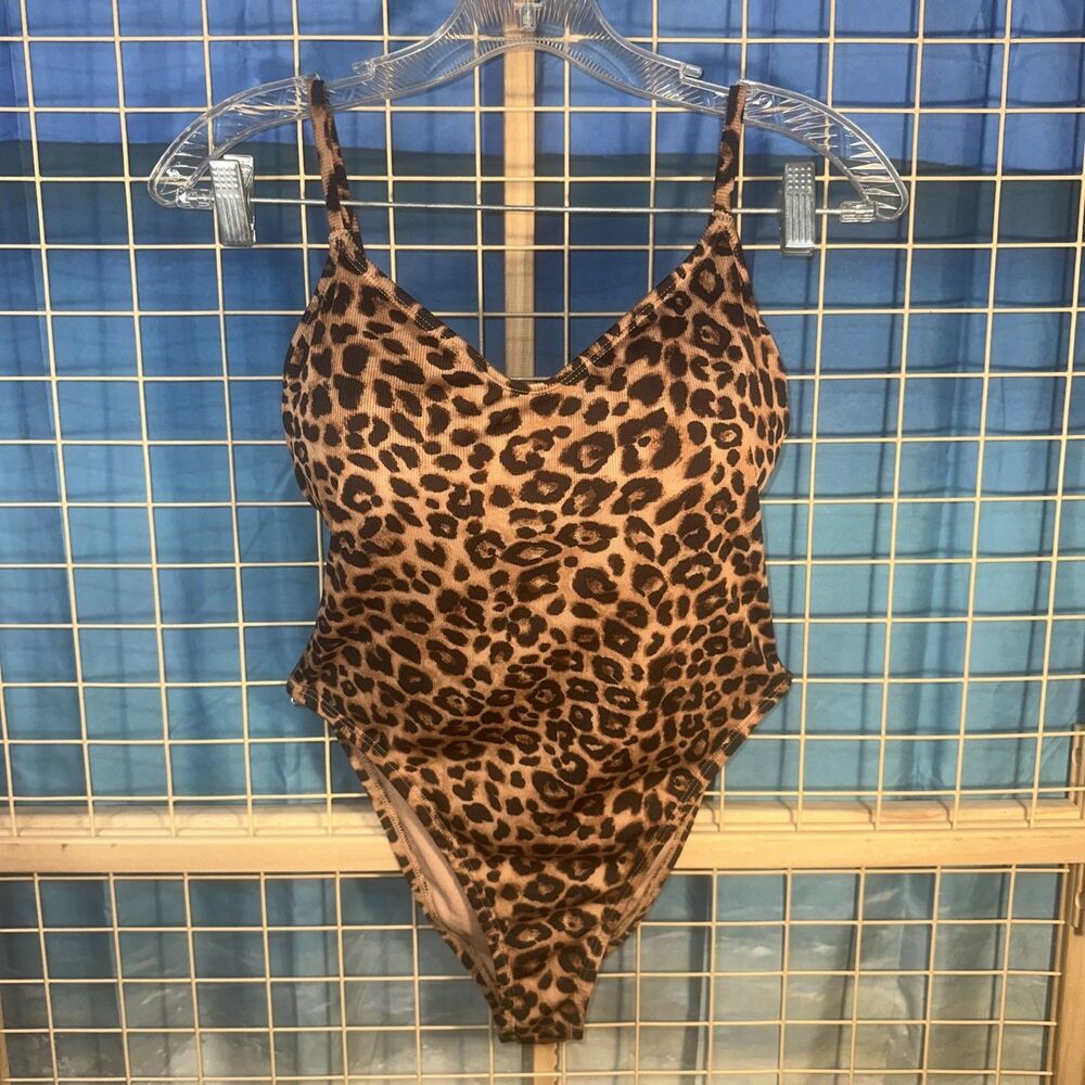 Wild Fable Leopard Animal Print 1 PC Swimsuit Women S Tan Black Extra Cheeky Fun